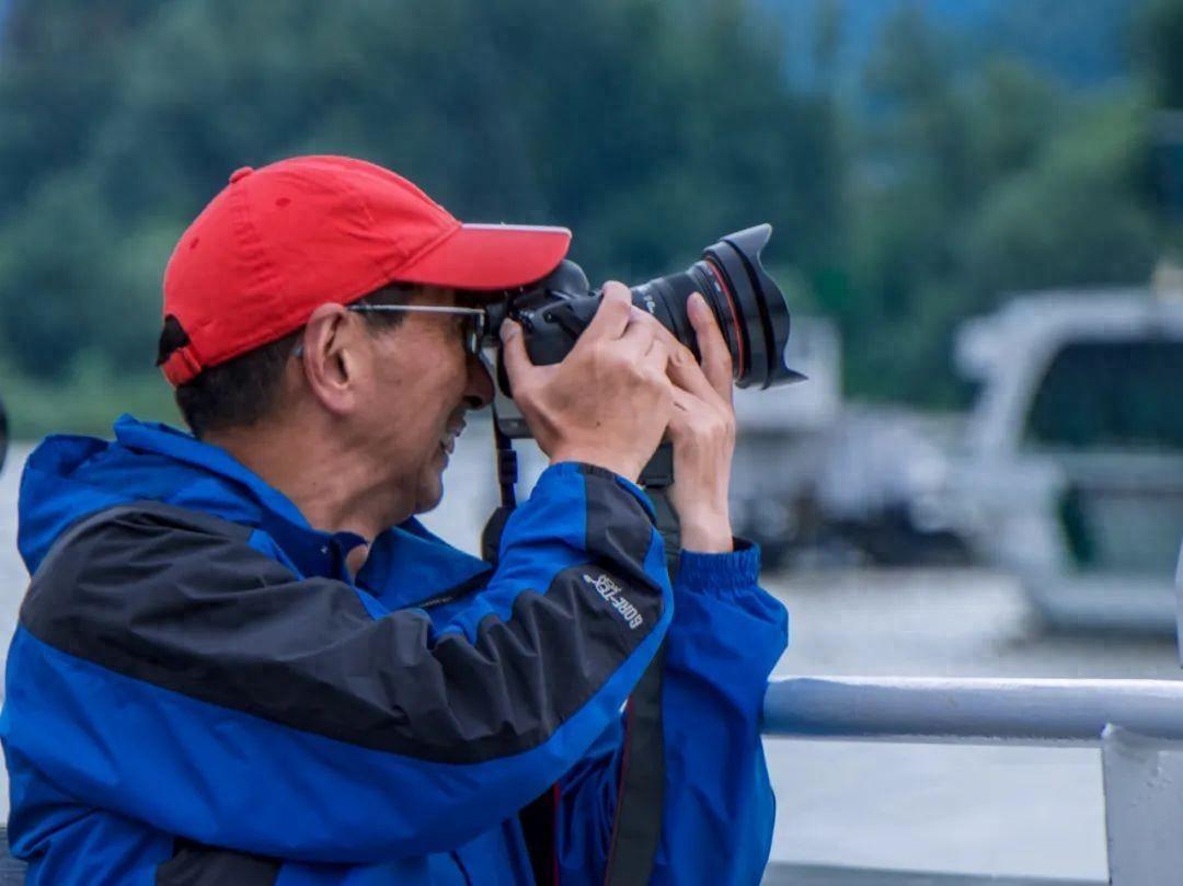 探尋“大橋”的底蘊 他們開啟了“城市CITY WALK”!