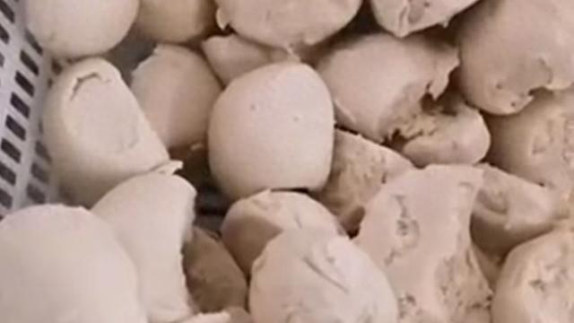 讓孩子吃飽吃好,校長要負(fù)起責(zé)任來