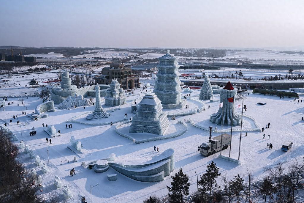 “冷經(jīng)濟(jì)”升溫、“候鳥老人”飛海南,南北互跨點(diǎn)燃新年旅游第一把火