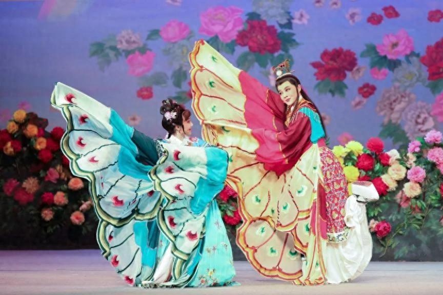 越劇《梁祝》:讓觀眾看到經典何以是經典