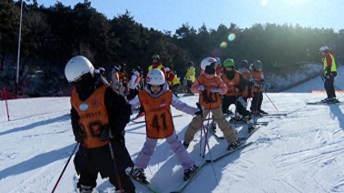 潮玩冰雪“嗨”起來 解鎖遼寧冬季新潮流