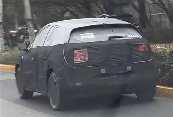 蔚來全新品牌“螢火蟲”首款車型諜照曝光