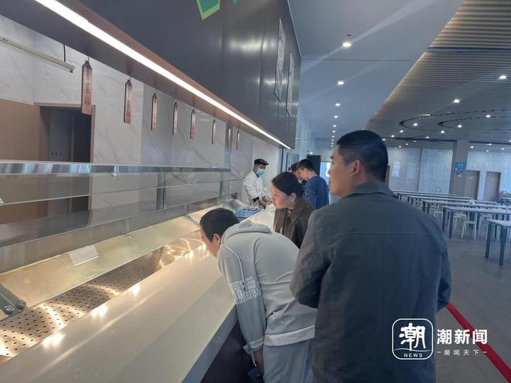 月租金600元 杭州一公寓被搶爆