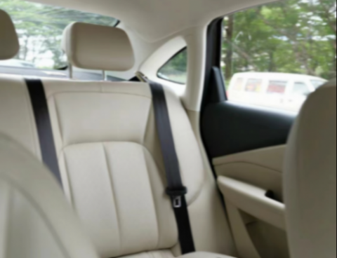 五菱星光PHEV評測:防抱死功能防打滑,購買8.88萬元車型更劃算?