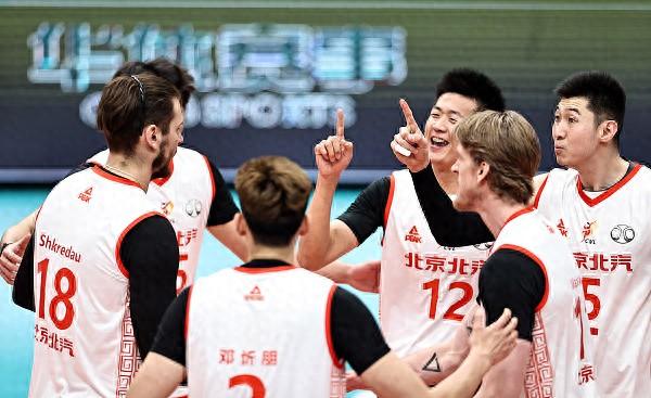 扳平總比分!北京北汽男排奪回衛冕主動權 感謝京城觀眾助威
