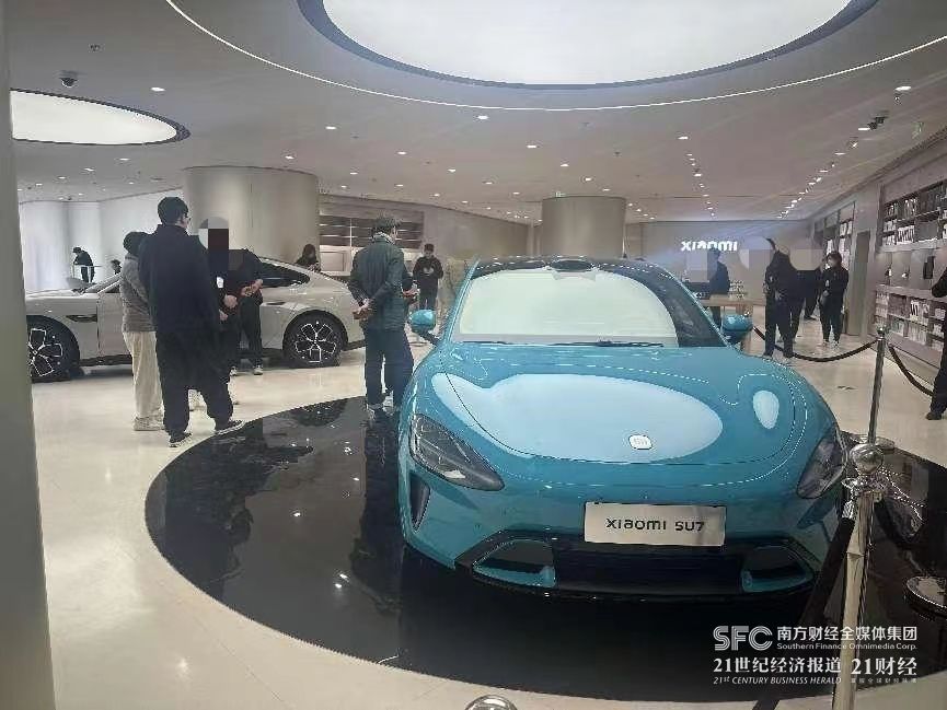 一天“大定”近九萬輛!小米SU7線上線下火爆,機構:定價處于市場預期區間