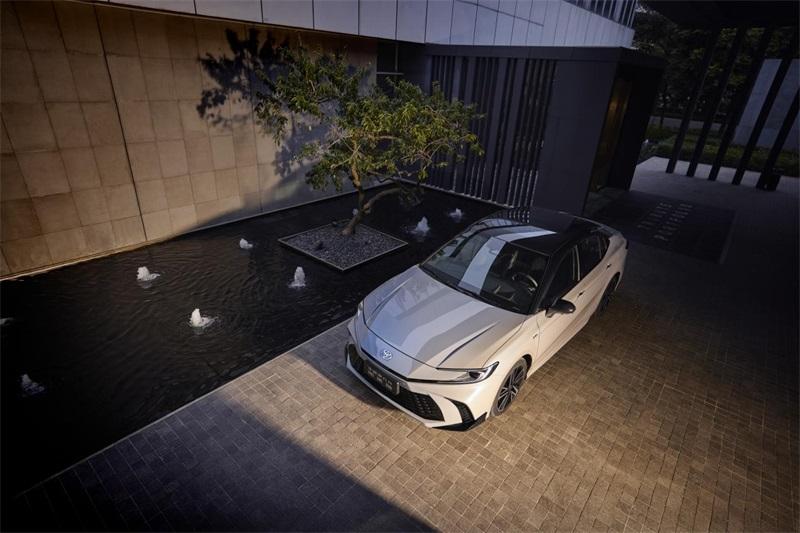 拒絕內耗、自我超越,B級標桿第九代凱美瑞為何成“全球最佳”?