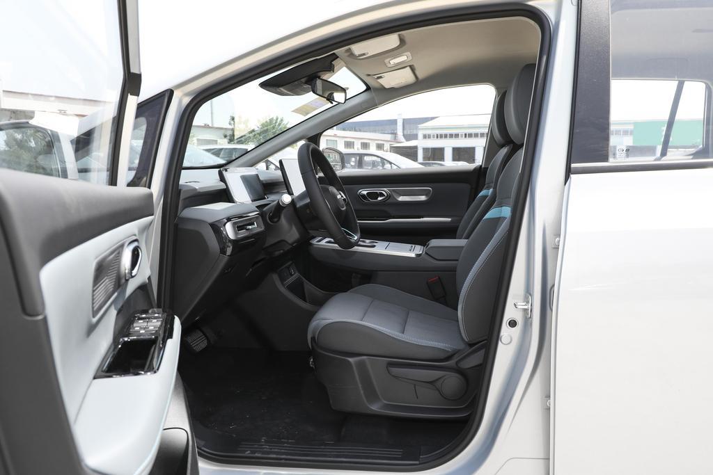 它可以靠顏值,卻憑實力圈粉!試駕廣汽埃安AION Yplus