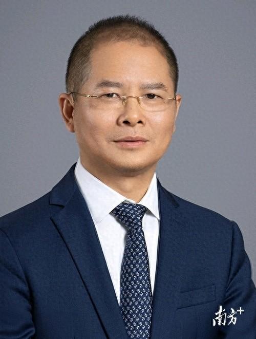 華為:4月1日至9月30日期間由徐直軍當值輪值董事長