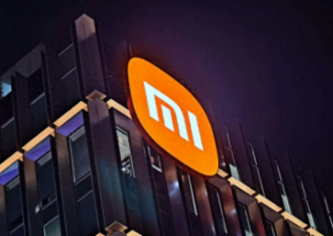 小米股價午盤大漲超12% 網(wǎng)友:終于要重回發(fā)行價了