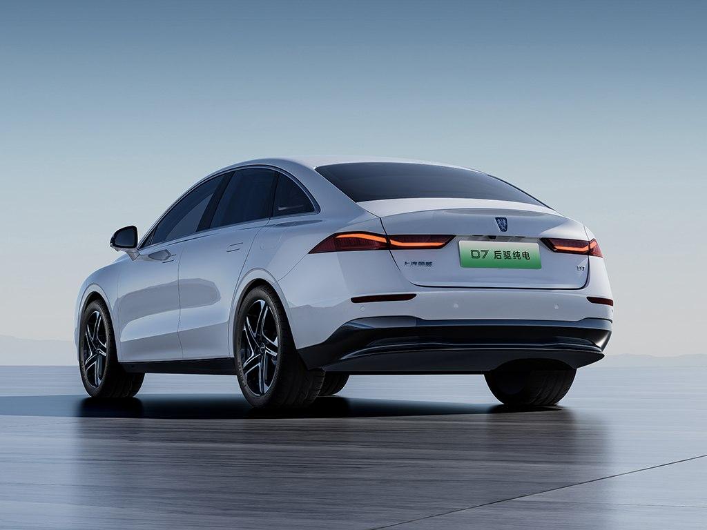跟上了市場的調整節奏,榮威D7 EV版推出限時優惠12.98萬元起