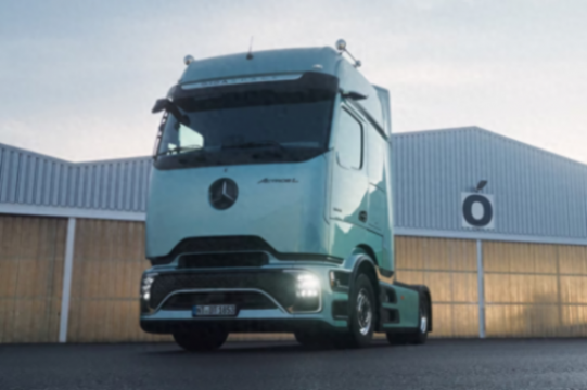 重磅!全新梅賽德斯-奔馳Actros L亮相