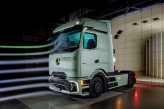 重磅!全新梅賽德斯-奔馳Actros L亮相