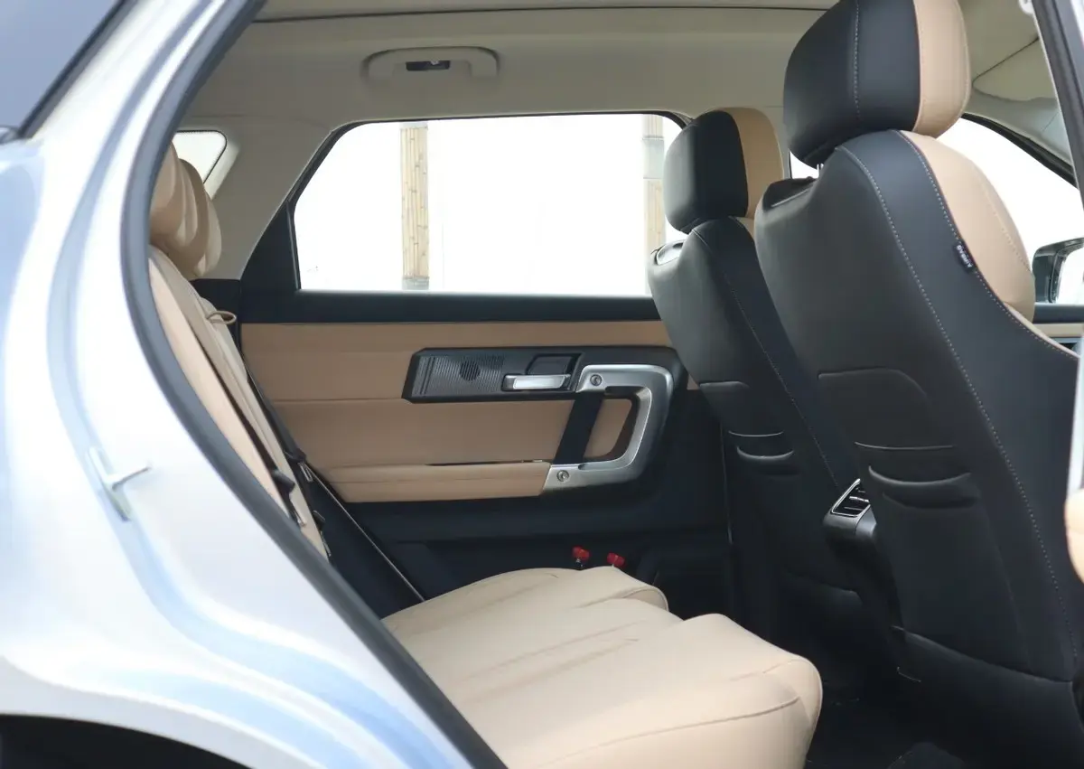 造型更精致,油耗有驚喜,試駕奇瑞探索06都市版