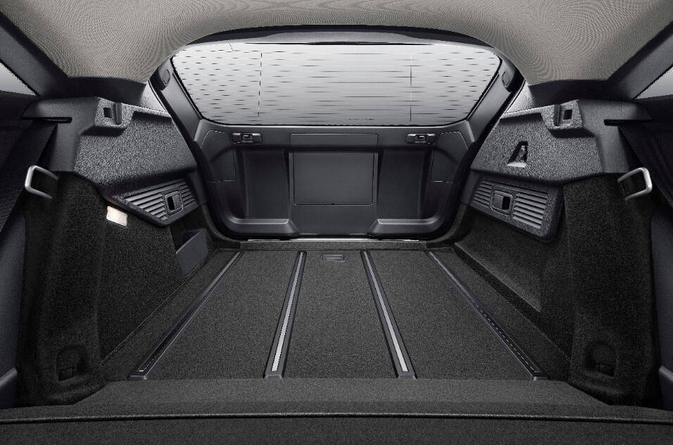 入門更豪華,價值再進階!2024款凡爾賽C5 X售14.37萬元起