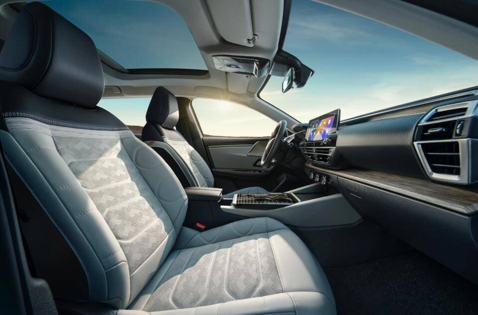 入門更豪華,價值再進階!2024款凡爾賽C5 X售14.37萬元起