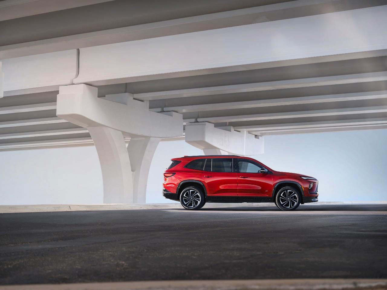 別克全新一代昂科旗發布:全新設計語言,配30英寸車機大屏