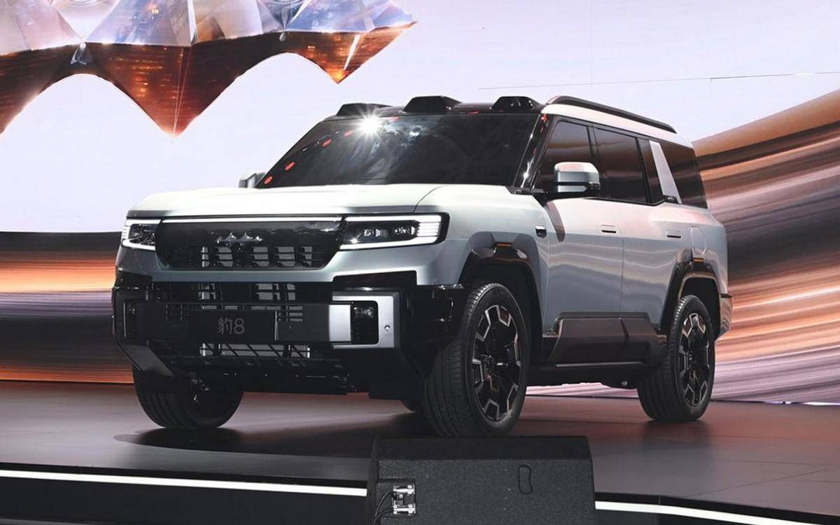 連發3款新車!方程豹放“大招”了,不止豹8和豹3,居然還有超跑