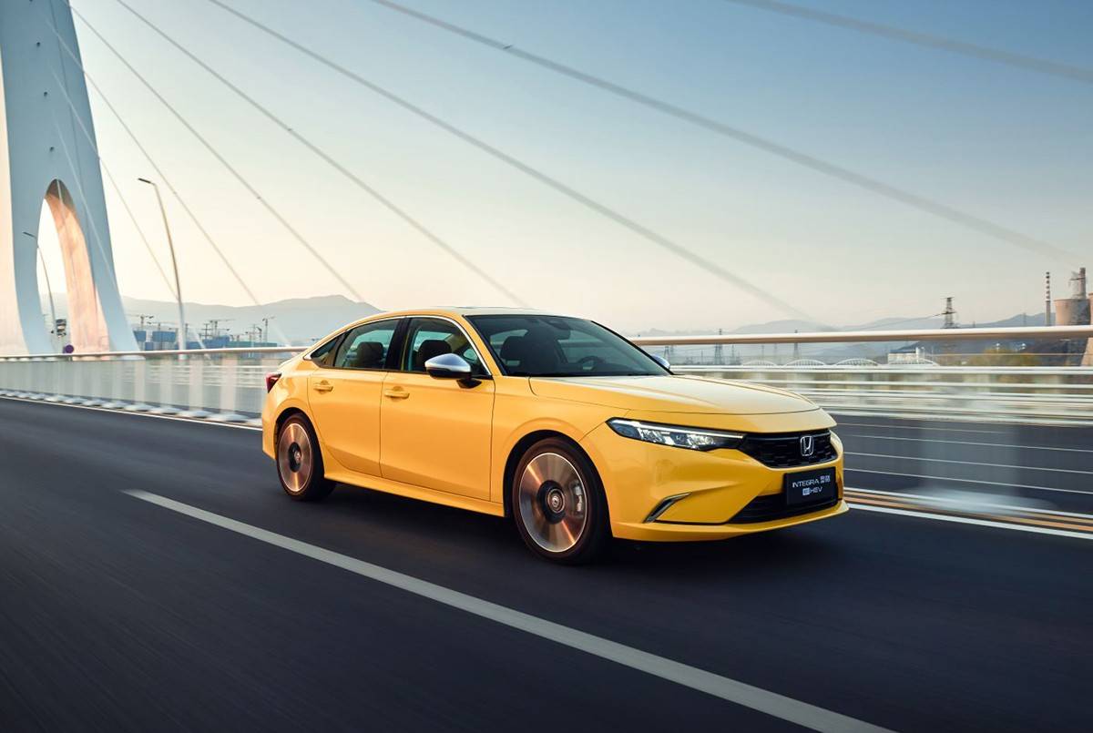 第九代凱美瑞最大的威脅 其實是型格e:HEV?