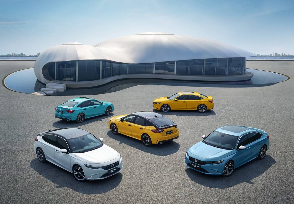 第九代凱美瑞最大的威脅 其實是型格e:HEV?