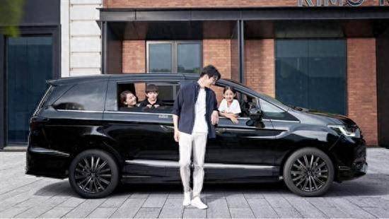 多口之家的選擇 艾力紳恰到好處的出游體驗