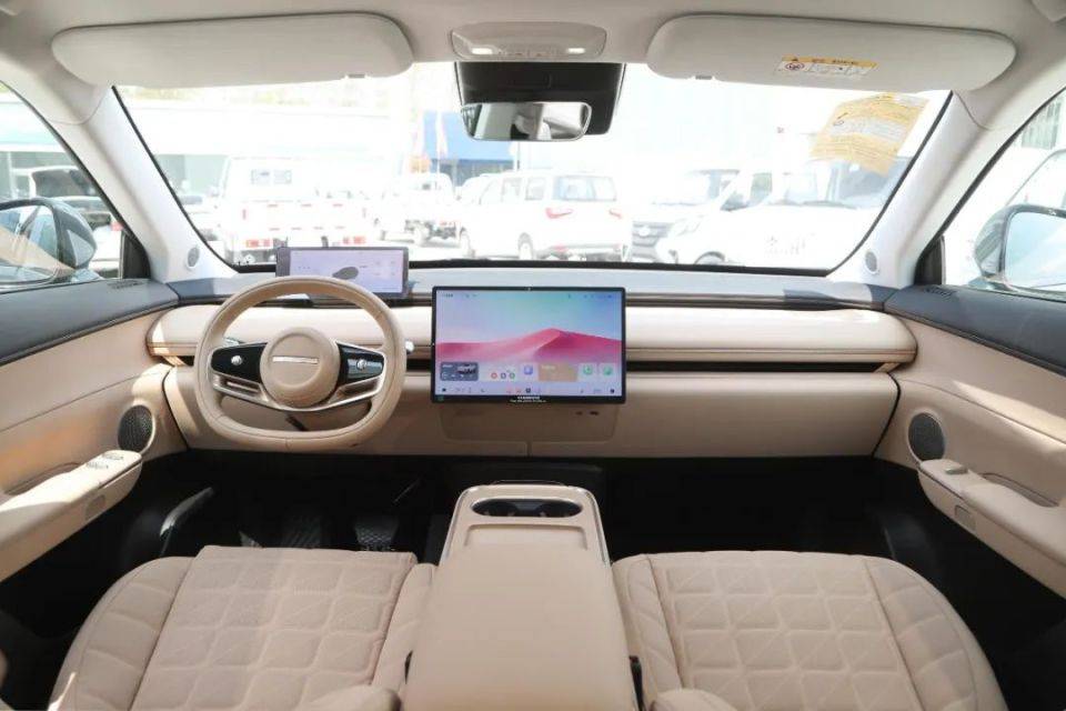 自研技術(shù)成亮點(diǎn),星途星紀(jì)元 ET預(yù)售