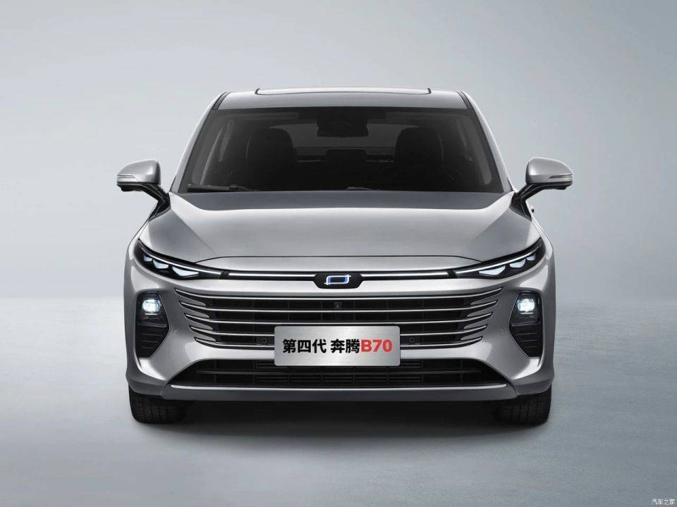 奔騰B70龍騰版,中型車的它售11.59萬起