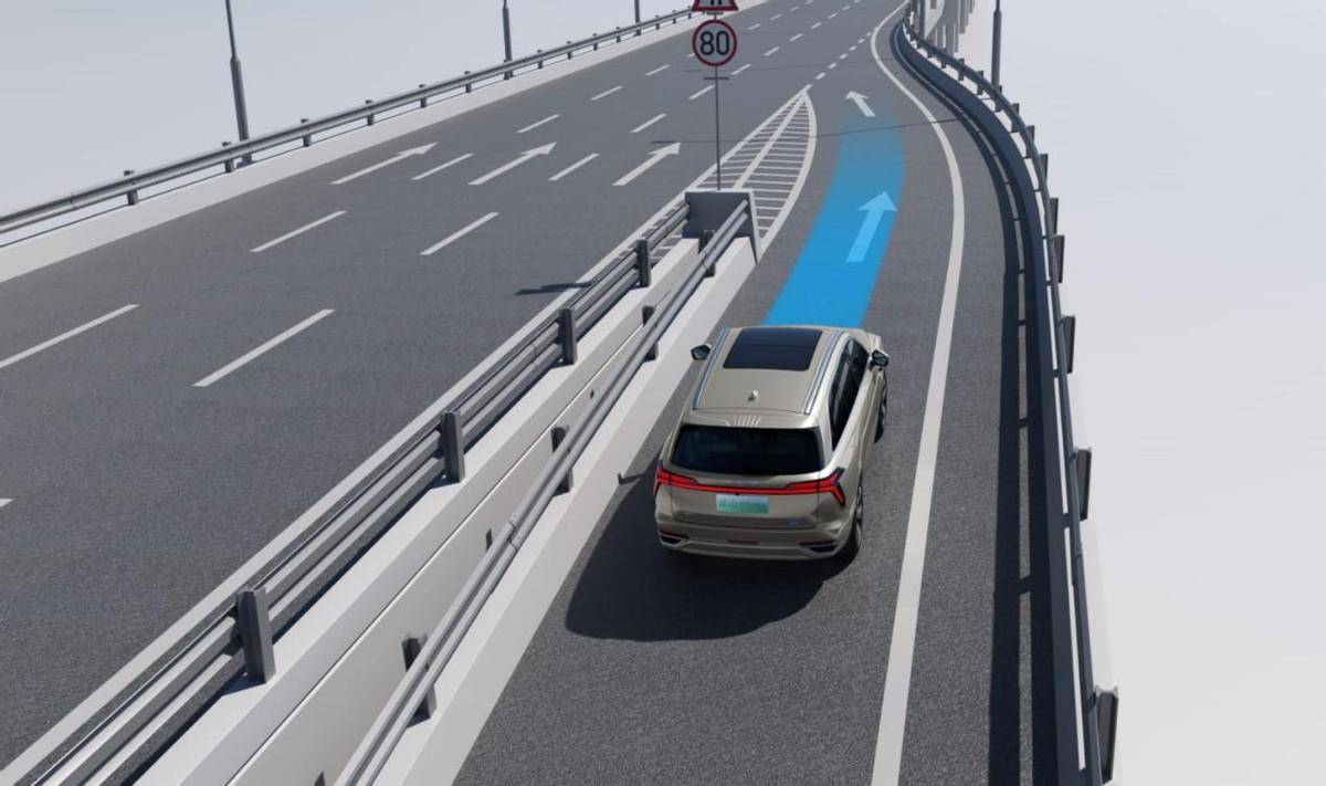 藍山智駕版內飾曝光!冰箱/彩電/沙發+無圖NOA,價格會漲?