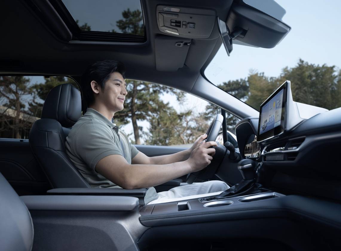 帶上全家, 滿愛出發! 新款格瑞維亞上市,售價29.98萬元起