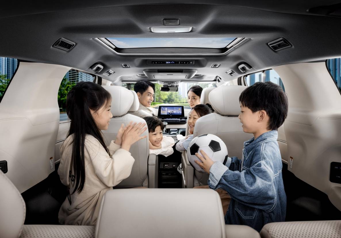 帶上全家, 滿愛出發! 新款格瑞維亞上市,售價29.98萬元起