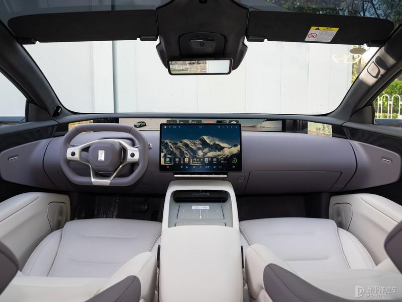 新增配色/配置提升 2024款阿維塔12亮相