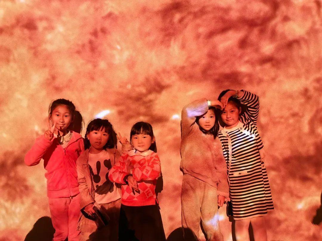 在8K宇宙劇場遨游深空,來一場科技與藝術的“交融之旅”