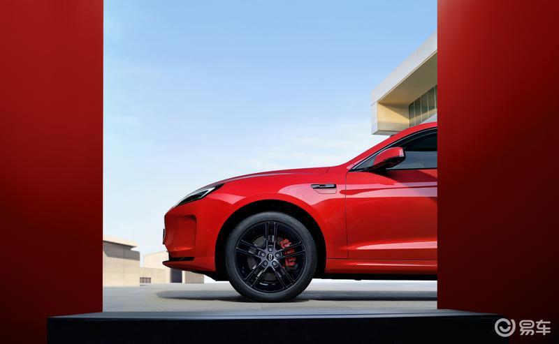 問界新M5官圖發布 將于4月23日正式上市