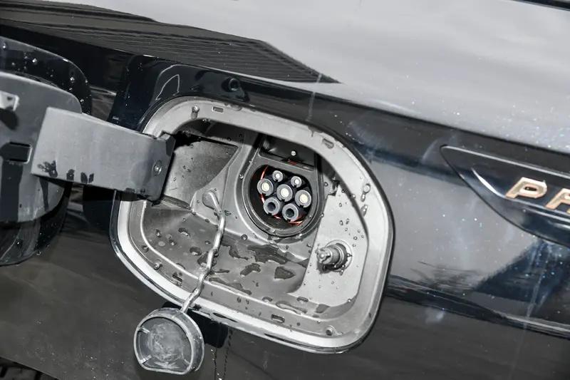 東風(fēng)風(fēng)行星海V9將于今日開(kāi)啟預(yù)售 搶先預(yù)售價(jià)23.99萬(wàn)元