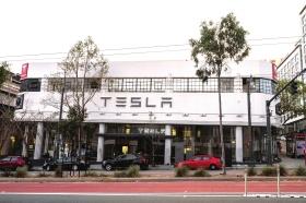 撐不住了,特斯拉開啟全系降價