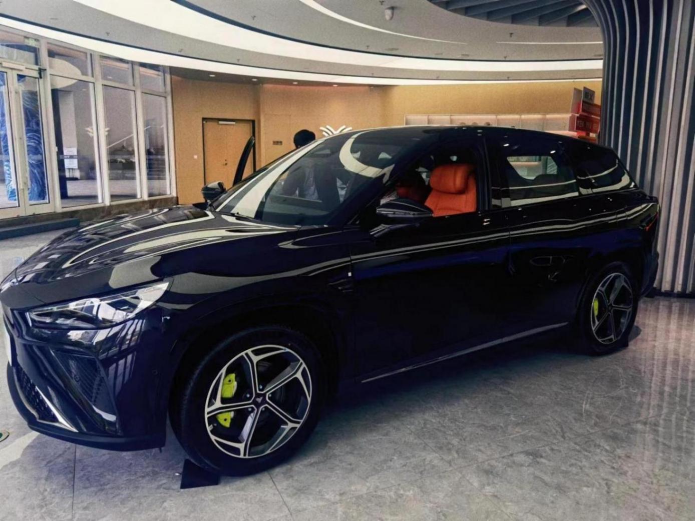 周鴻祎: 周鴻祎:賣掉邁巴赫的象征意義——豪車的定義已被顛覆