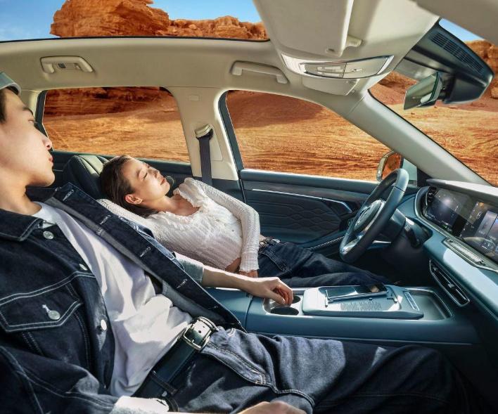 不給25萬就配空氣懸架,嵐圖FREE給你好看!