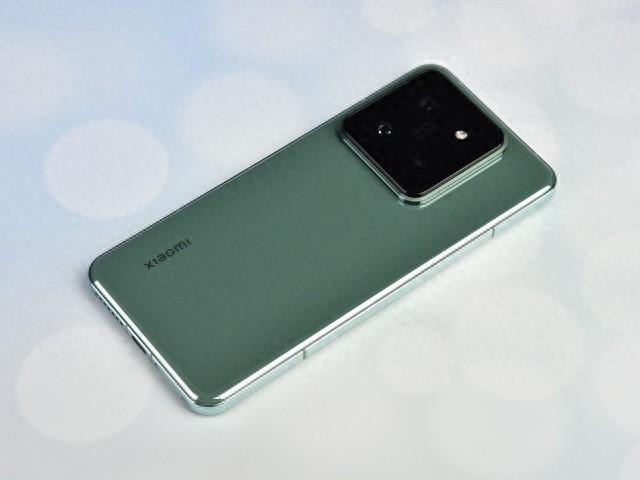 小米14 Pro深度評測:一款足夠旗艦也足夠中庸的產品