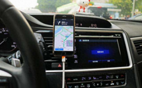 從今起,開(kāi)車的人不必用導(dǎo)航啦,一項(xiàng)“技術(shù)”降世,路況一覽而盡