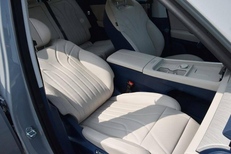 搭1.5T插混動力,綜合續(xù)航超1400km,奇瑞風(fēng)云T9 值得入手嗎?