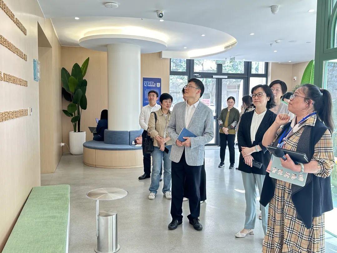 蘇河熠熠聚英才,青春灼灼繪普陀