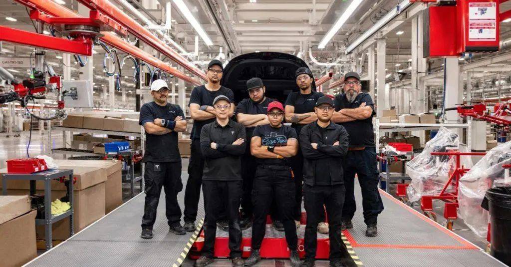 特斯拉是如何變成自己討厭的模樣的?