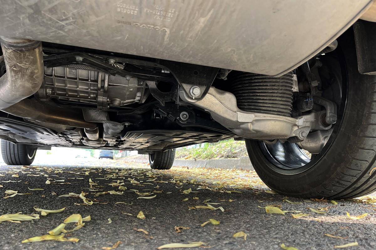 插電混動(dòng)、空氣懸架、百公里加速5秒，這些算不算XC60的優(yōu)點(diǎn)？