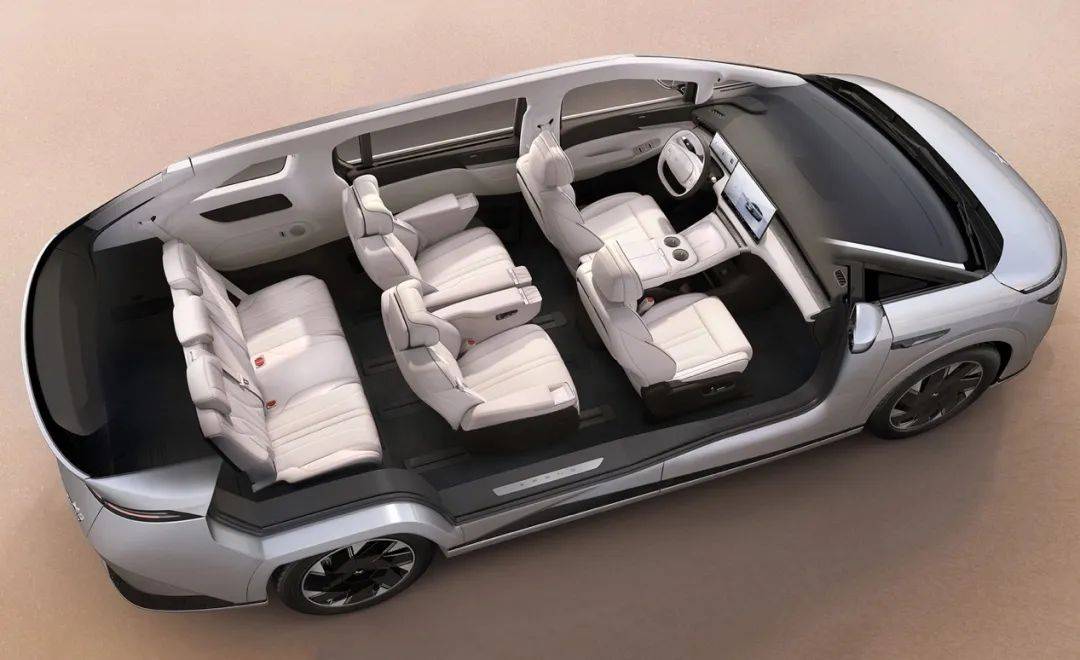 近四十萬的小鵬X9,值嗎?