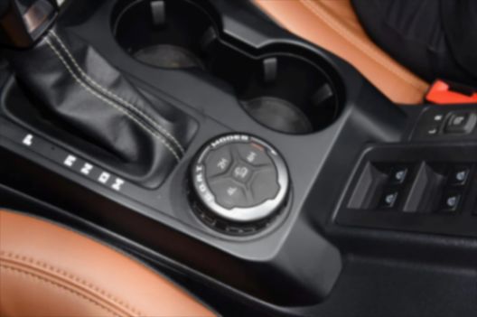 2.3T+9AT全系四驅+兩把鎖,國產福特烈馬實拍,29.98萬元起售