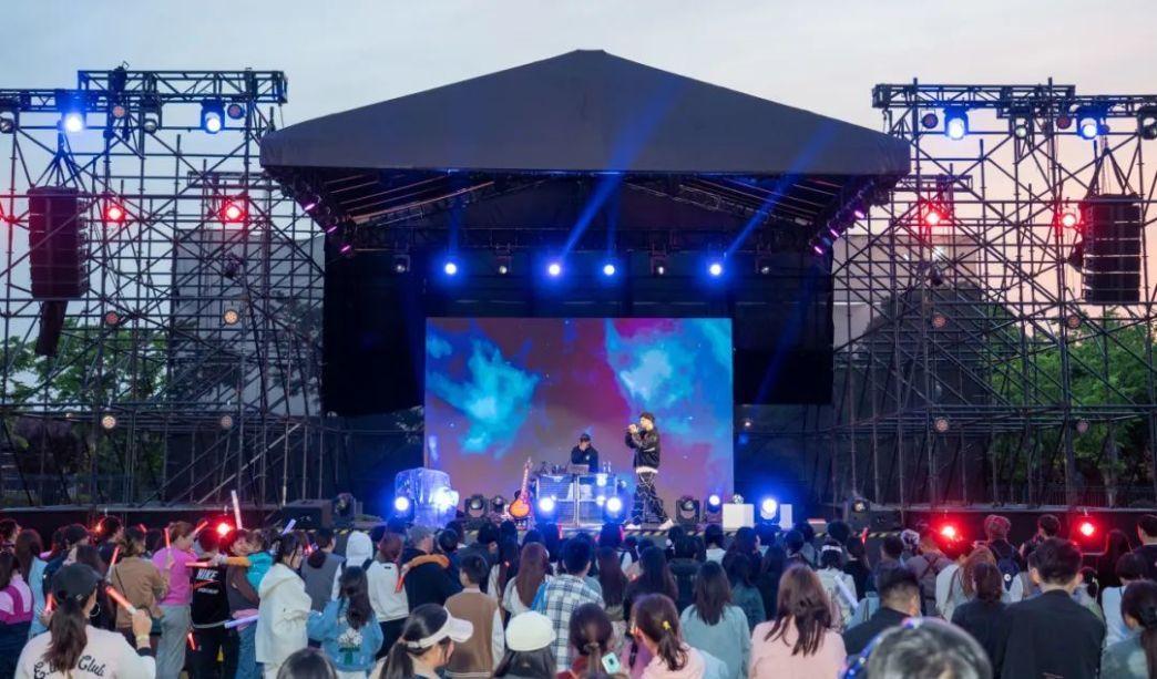 百畝紫色花海即將迎來顏值巔峰,“2024上海薰衣草節”火熱進行中