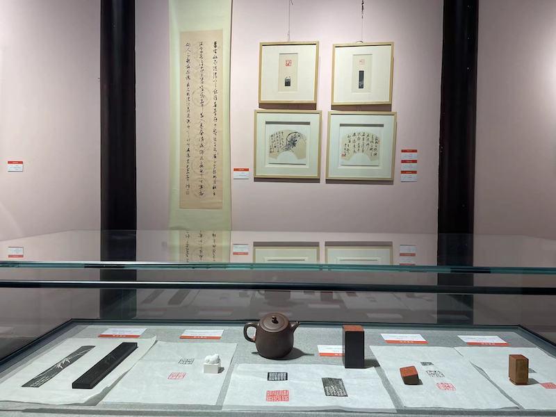 從“海上篆刻四人展”看到胡問遂自用印