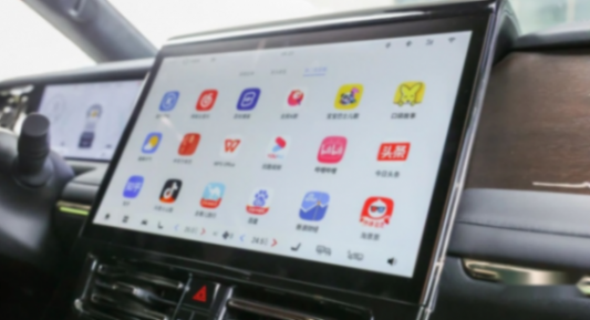 傳祺M8先鋒版:醒獅前臉+奢華空間+華為加持 征戰(zhàn)高端MPV市場