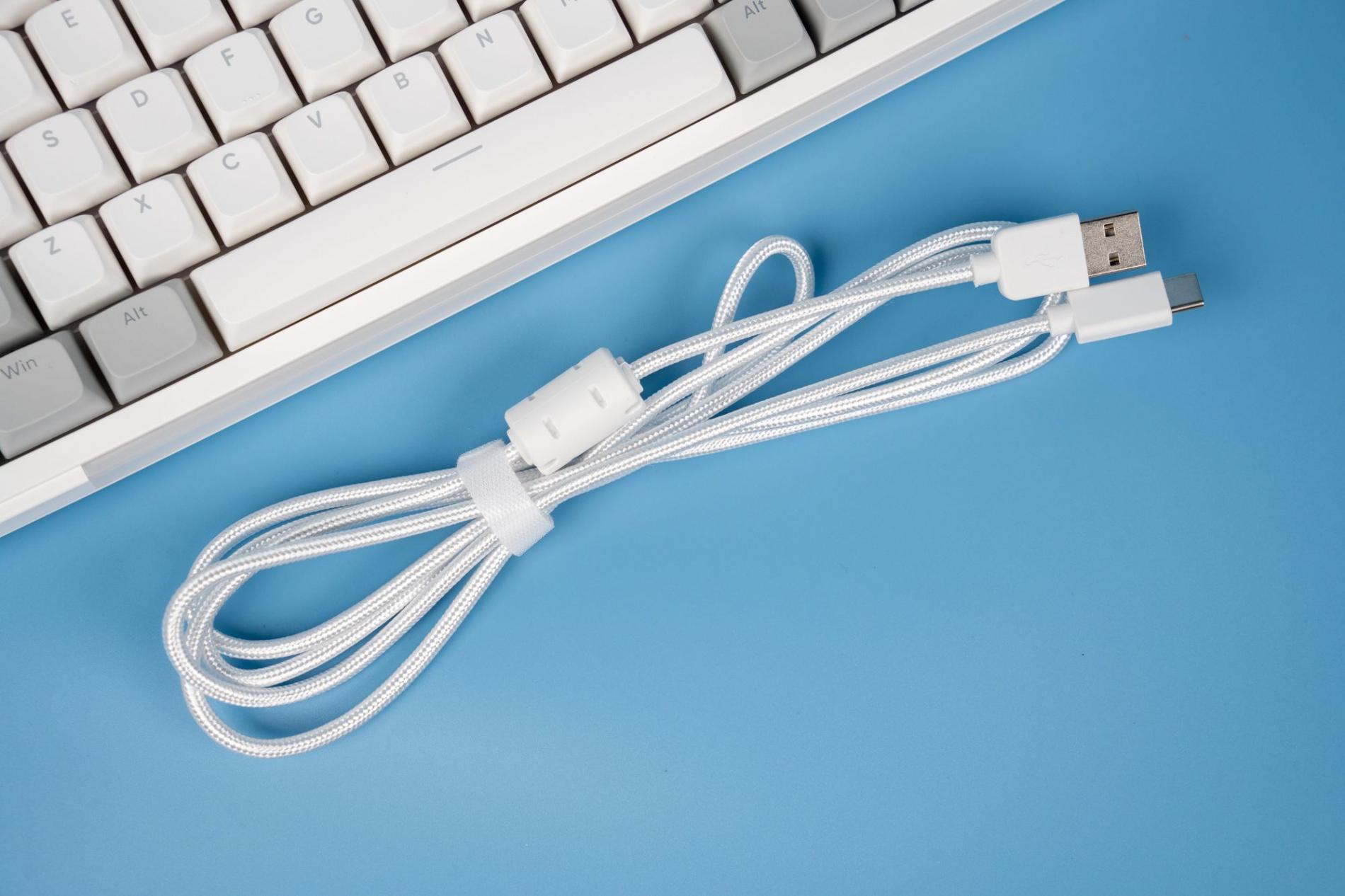 聲音和手感都很治愈!北通靈感系列鍵盤(pán)上手測(cè)評(píng)