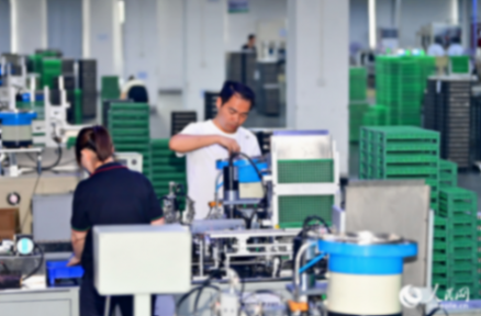 江西樂(lè)安:打造鋰電新能源產(chǎn)業(yè)鏈